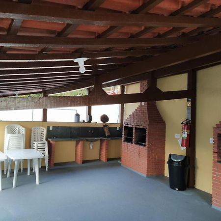 Condominio Encantador Com Piscina 乌巴图巴 外观 照片
